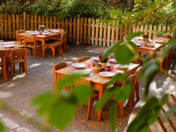 81758771-f97c-42a2-b2f9-37a028f81d68